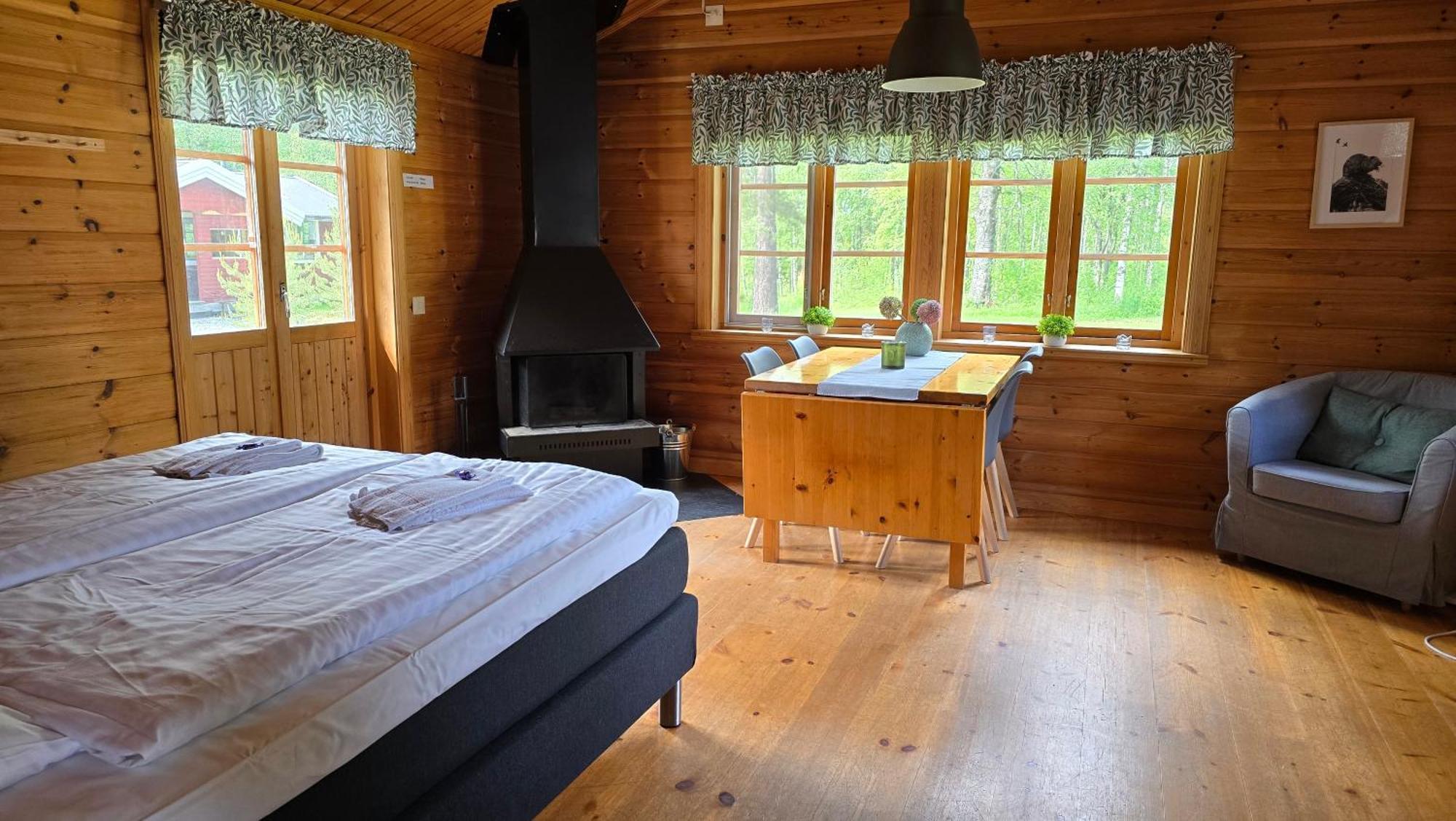 Hamra Stugby - Nature Adventures Hamra Екстер'єр фото